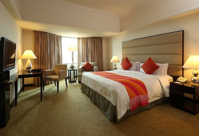 Номер Deluxe, Aryaduta Pekanbaru