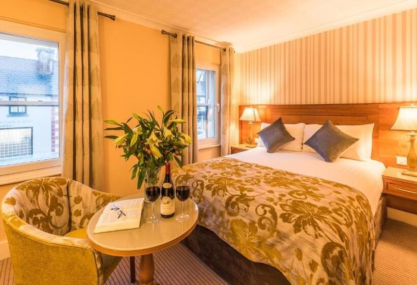 חדר קלאסי, Clew Bay