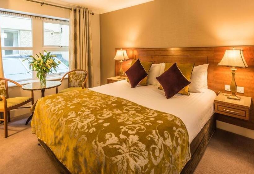 חדר קלאסי, Clew Bay