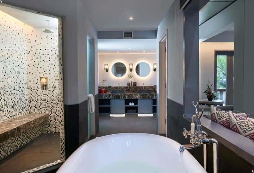 Люкс Повышенной Комфортности, Hard Rock Hotel Bali