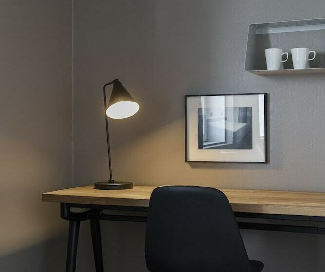 اتاق استاندارد, Hofn