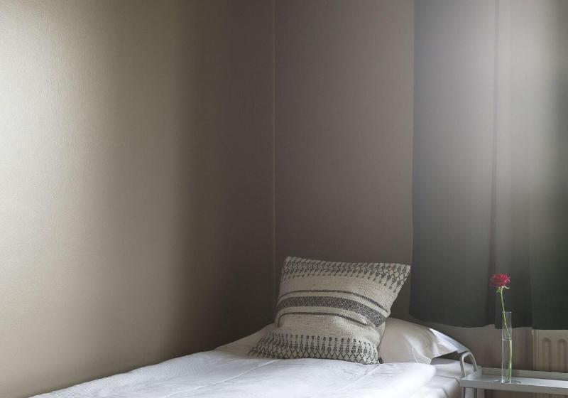 اتاق استاندارد یک نفره, Hofn