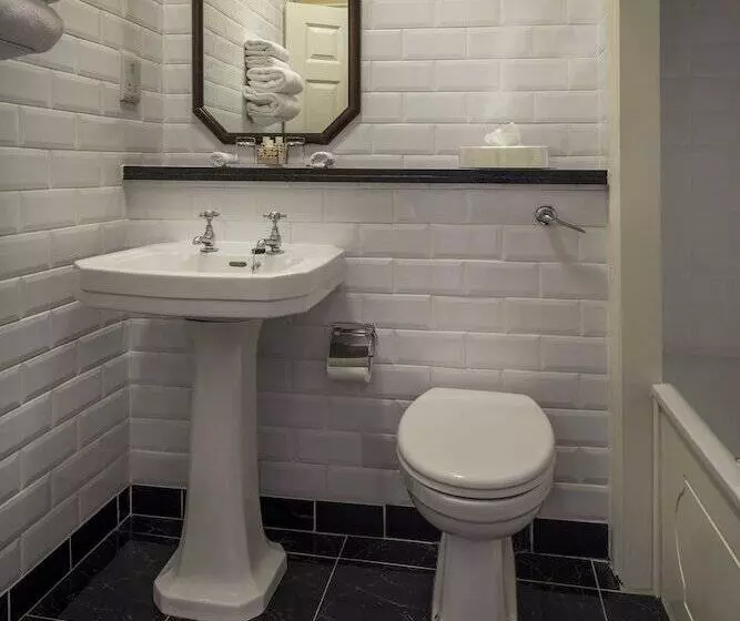 プレミアムトリプルルーム, Imperial Hotel Cork City