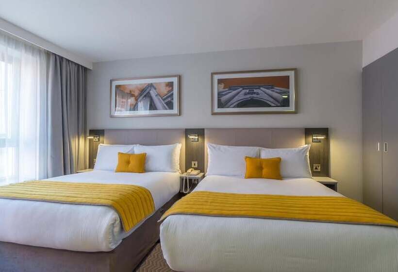 스탠다드 룸, Maldron Hotel Pearse Street Dublin City