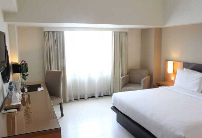 غرفة ديلوكس, Santika Pandegiling Surabaya