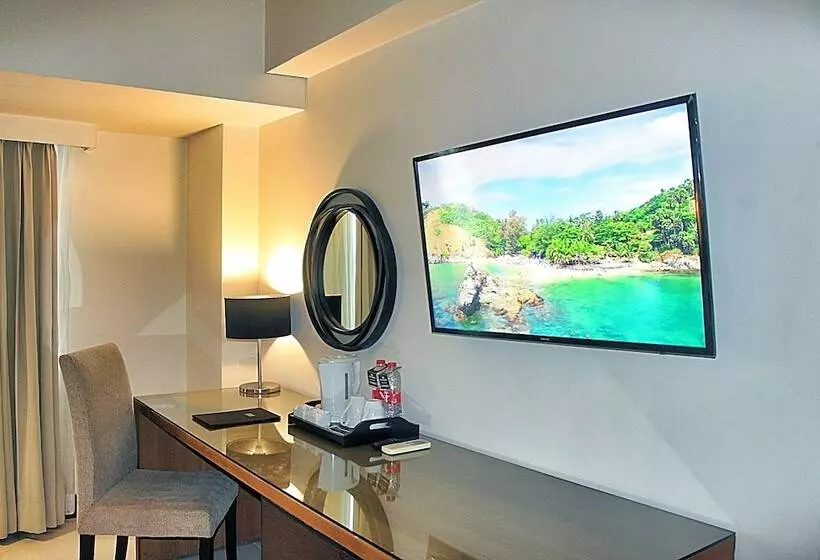 Quarto executivo, Santika Pandegiling Surabaya