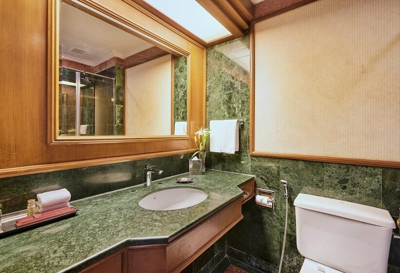 行政套房, The Ummed Ahmedabad Airport