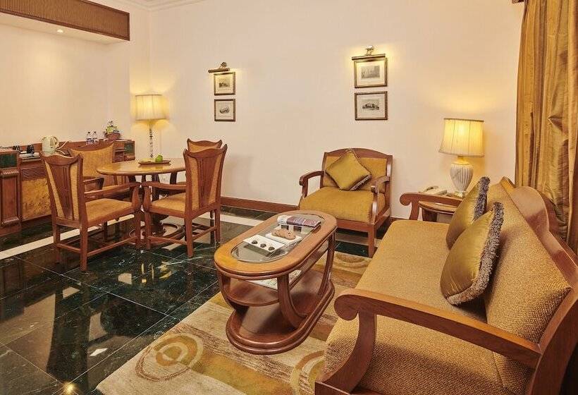 行政套房, The Ummed Ahmedabad Airport