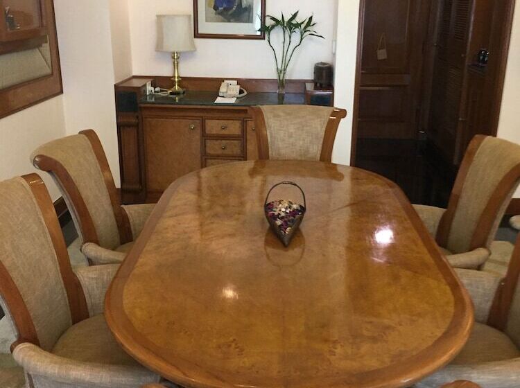 总统套房, The Ummed Ahmedabad Airport