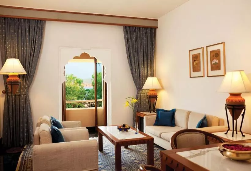 Suite Deluxe, Trident Jaipur