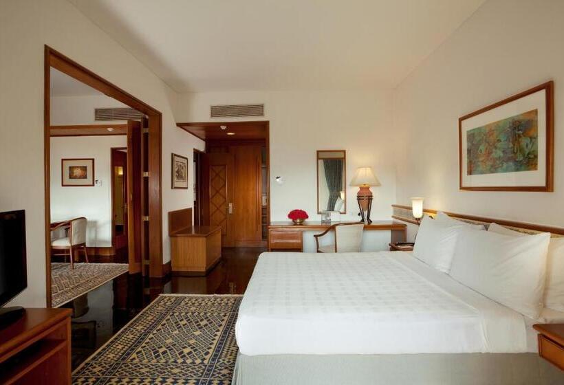 Люкс Повышенной Комфортности, Trident Jaipur