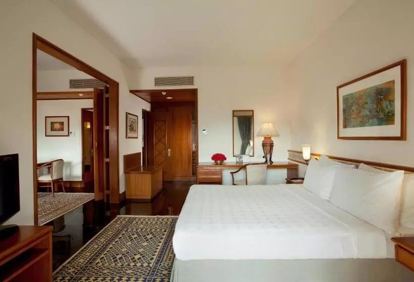 Suite Deluxe, Trident Jaipur