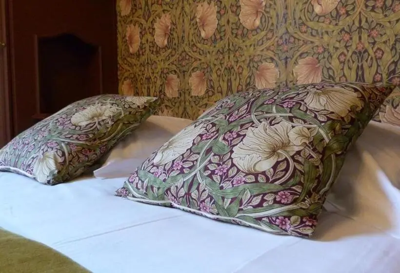 ベーシックルーム, Hôtel Le Bretagne
