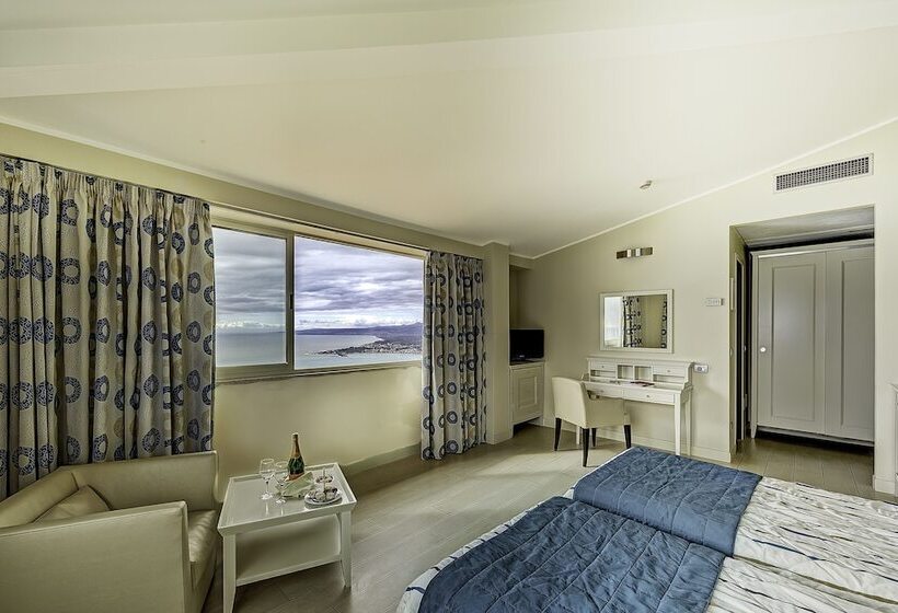 Номер Стандарт Вид на Море, Ariston And Palazzo Santa Caterina