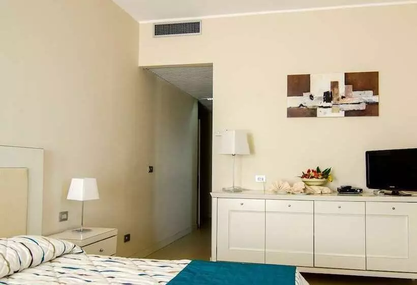 Standard Triple Room, Ariston And Palazzo Santa Caterina