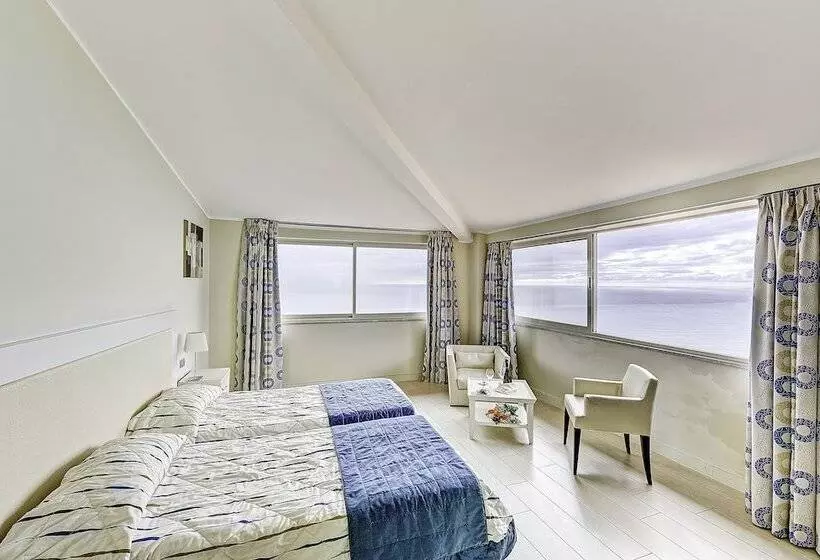 Standard Triple Room Sea View, Ariston And Palazzo Santa Caterina