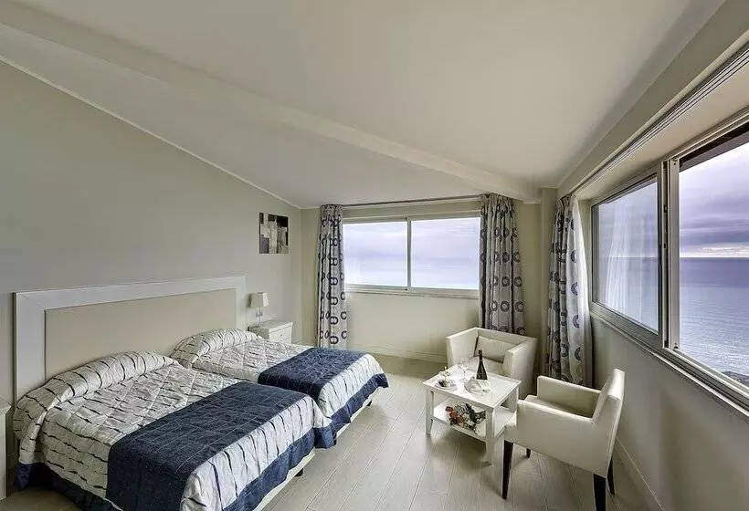 Upper Triple Room Sea View, Ariston And Palazzo Santa Caterina