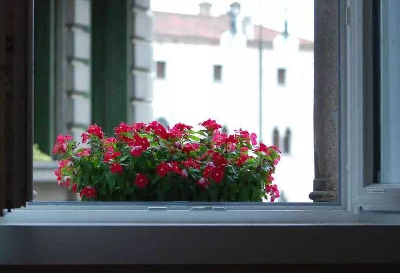 اتاق سوپریور یک تخته, Astoria Hotel Italia