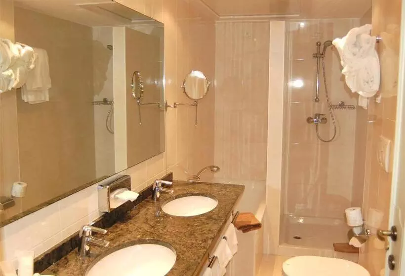 سوییت جونیور, Astoria Hotel Italia