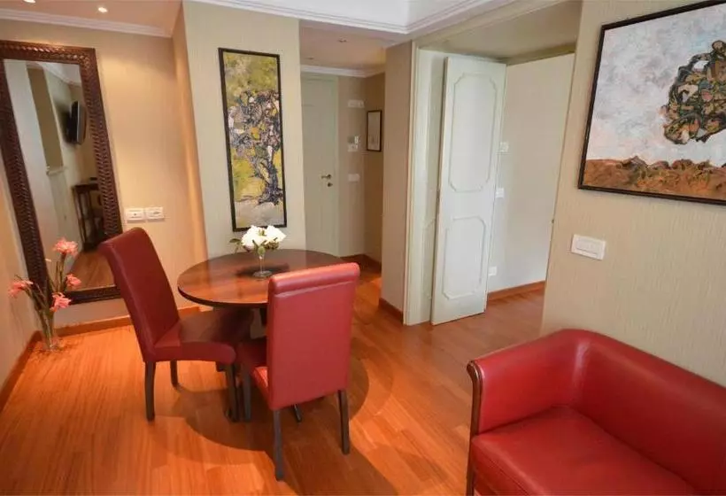 سوییت جونیور, Astoria Hotel Italia