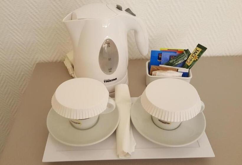 バルコニー付きデラックスルーム, Augustus