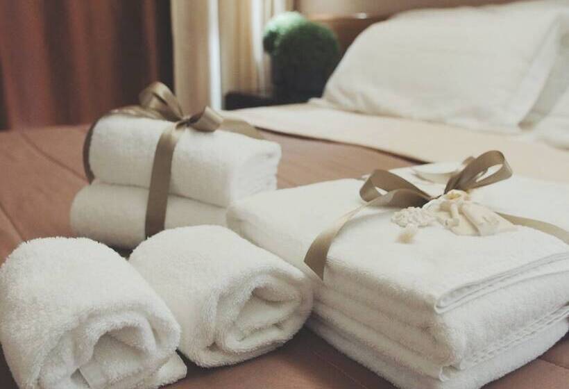 غرفة قياسية, Cristal Palace