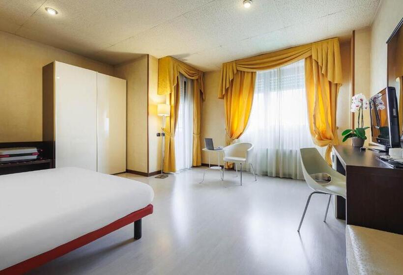 اتاق استاندارد, Jr Hotels Bologna Amadeus