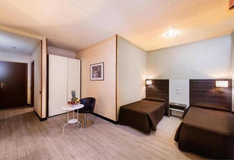 اتاق استاندارد, Jr Hotels Bologna Amadeus