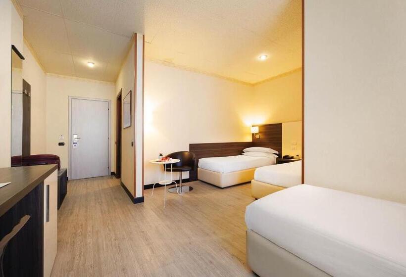 اتاق سوپریور سه تخته, Jr Hotels Bologna Amadeus