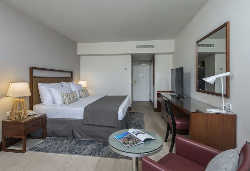 Семейный Номер Вид на Бассейн, King Solomon By Isrotel Collection