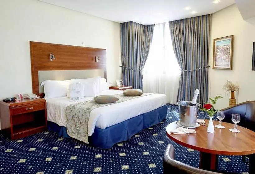 デラックスルーム, Ramada Jerusalem