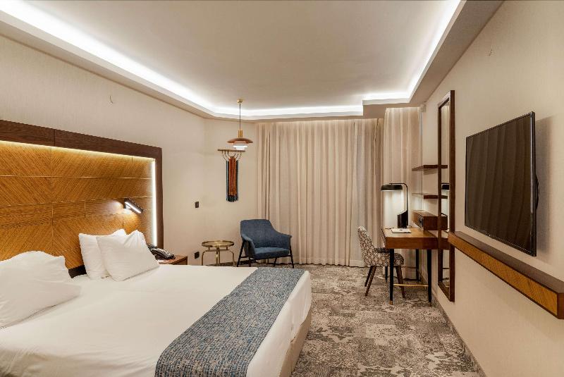 Quarto Executivo, Ramada Jerusalem