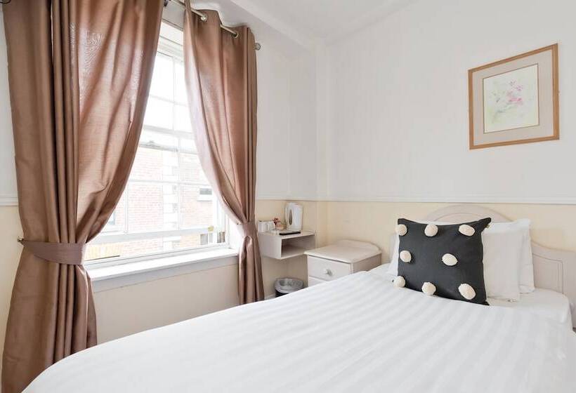 标准单人间, Riverhouse