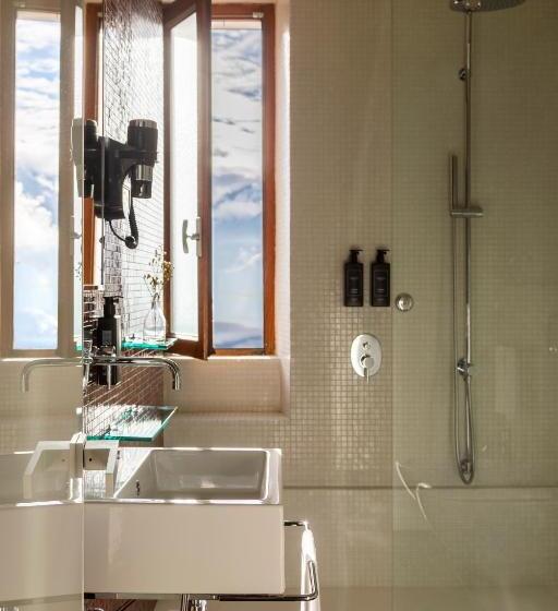 חדר דלוקס עם נוף להרים, Tremoggia