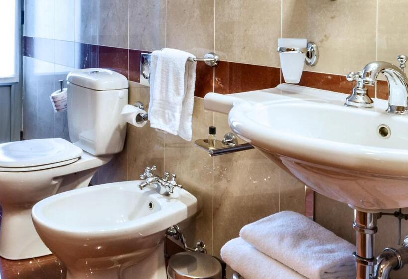 اتاق لوکس, Worldhotel Casati 18