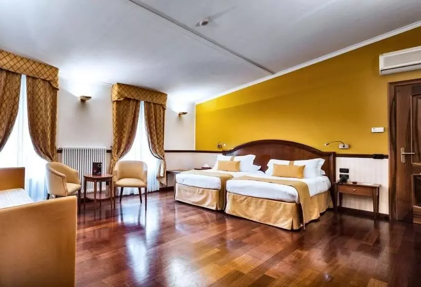 スーペリアールーム, Worldhotel Casati 18