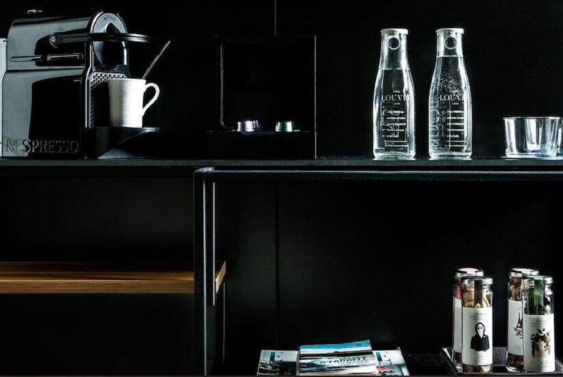 패밀리 룸, Louvrelens Esprit De France