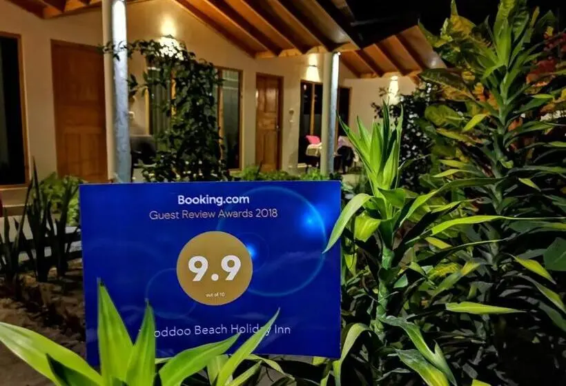 اتاق لوکس, Thoddoo Beach Holiday Inn