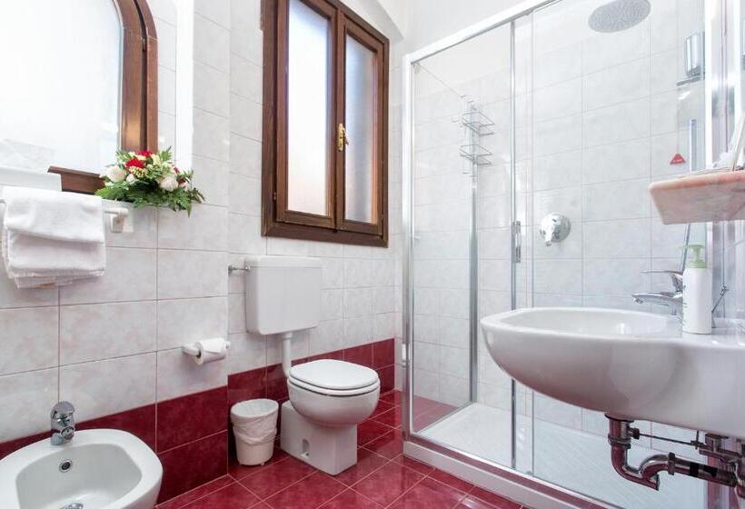 Habitació Triple Estàndard, Antica Locanda Sturion Residenza D Epoca