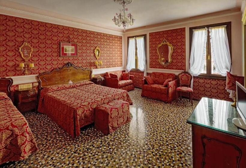 Junior Suite amb Vistes, Antica Locanda Sturion Residenza D Epoca