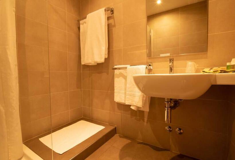 ジュニアスイート, Dei Giardini