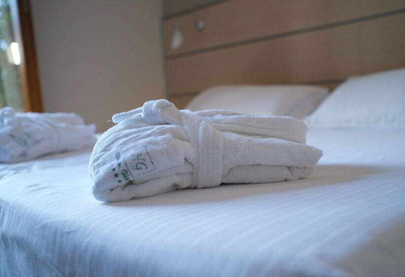 ジュニアスイート, Dei Giardini