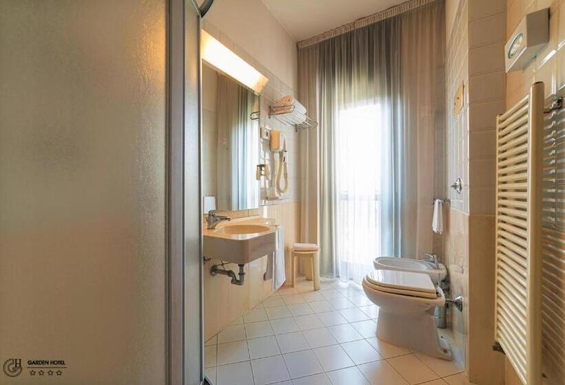 اتاق کلاسیک, Garden Terni