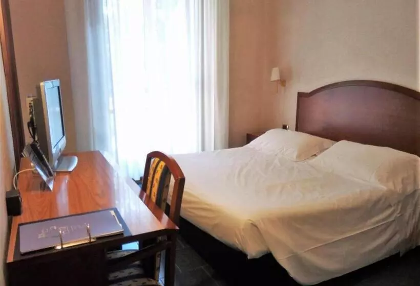 اتاق استاندارد با بالکن, Garden Terni
