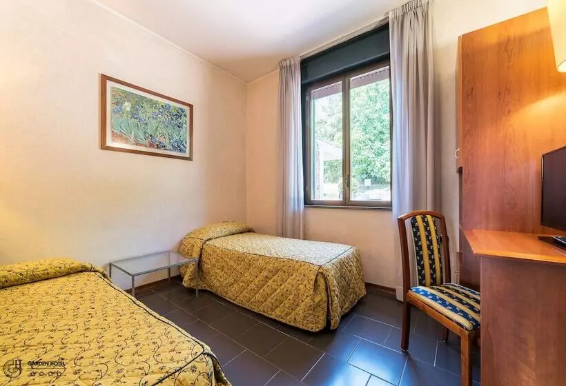 اتاق استاندارد چهار تخته, Garden Terni