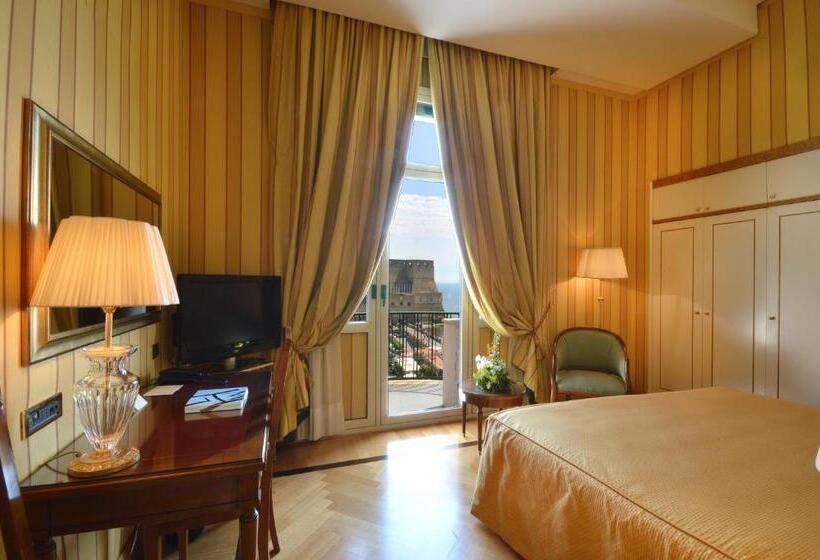 اتاق کلاسیک با چشم‌انداز دریا, Grand Hotel Vesuvio