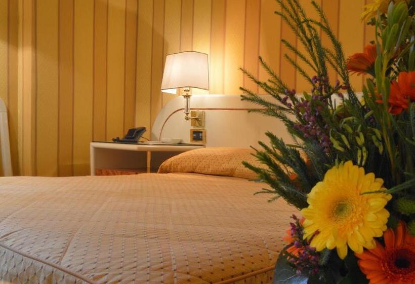اتاق کلاسیک, Grand Hotel Vesuvio