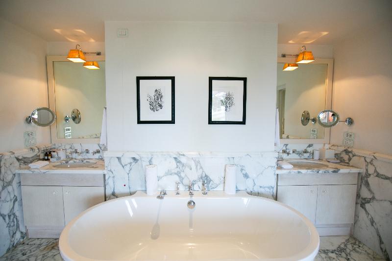 סוויטת דלוקס נוף לים, Il Pellicano