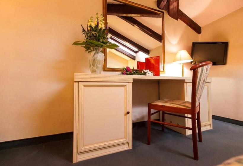 스탠다드 룸, Kappa