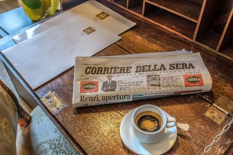 スタンダードシングルルーム, Paris